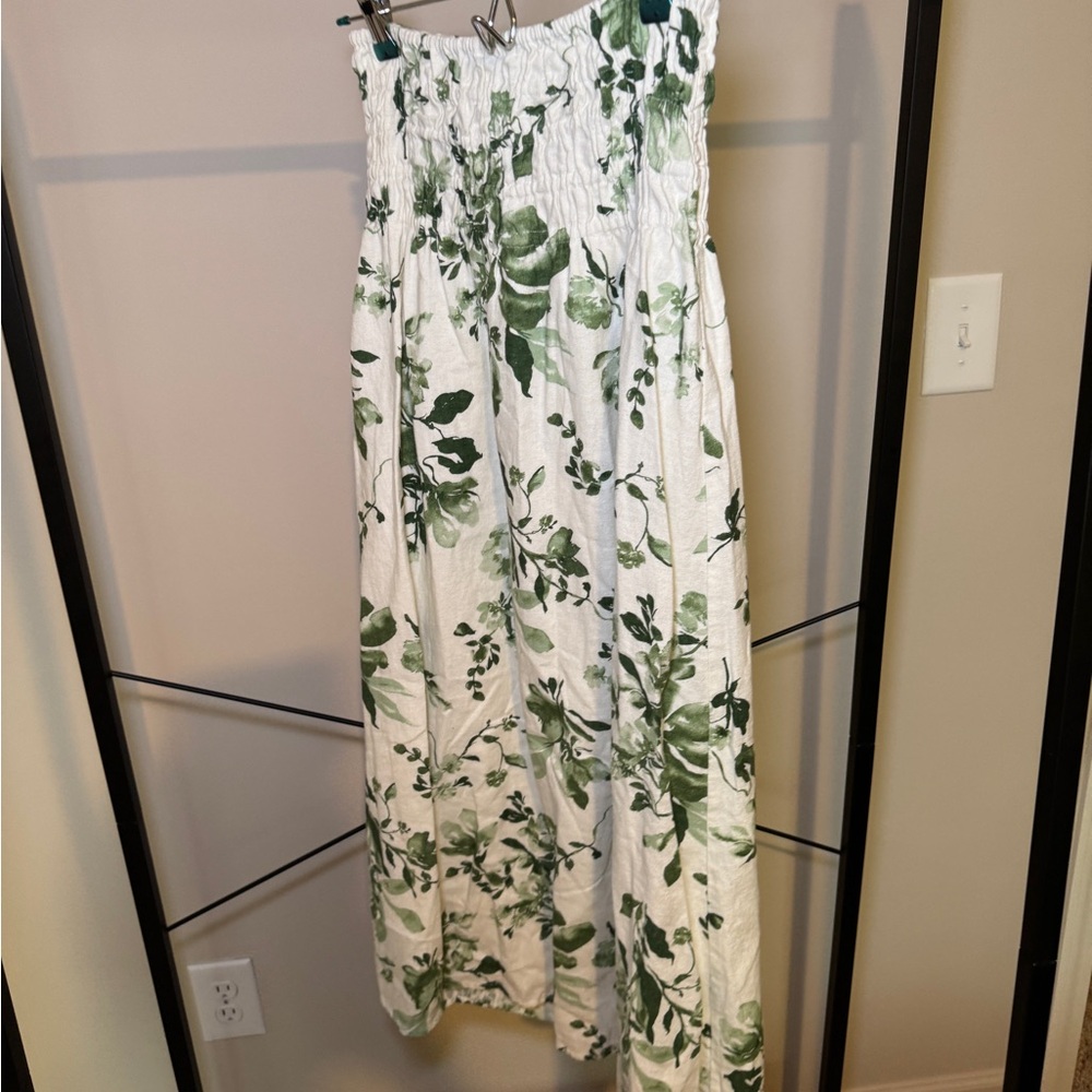 Abercrombie Linen Blend Floral Green and White Strapless Dress